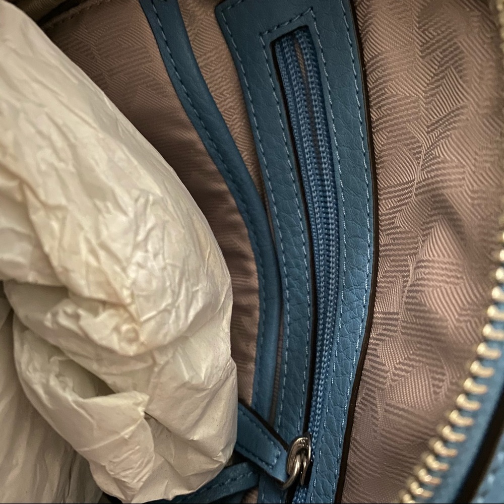 Michael Kors Rhea Pebble Leather backpack - Picture 5 of 5